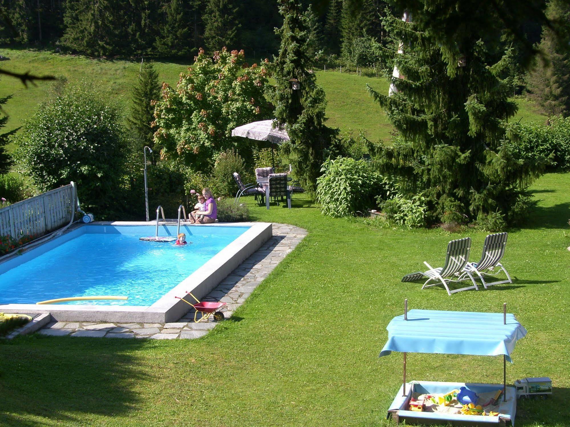 Gaestehaus Elisabeth Radstadt Exterior foto